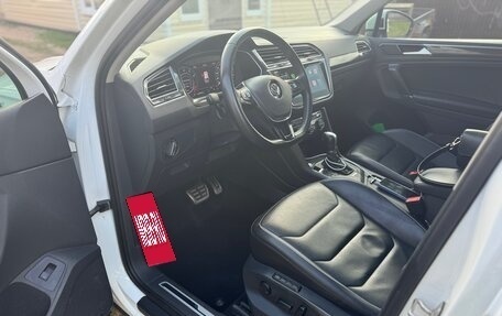 Volkswagen Tiguan II, 2018 год, 3 250 000 рублей, 6 фотография