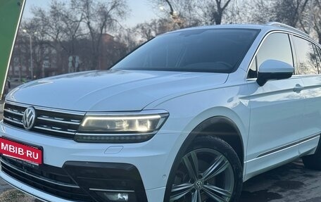 Volkswagen Tiguan II, 2018 год, 3 250 000 рублей, 3 фотография