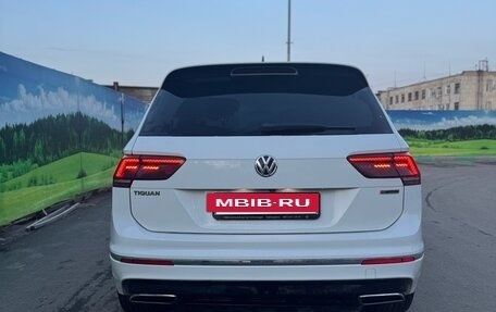 Volkswagen Tiguan II, 2018 год, 3 250 000 рублей, 4 фотография
