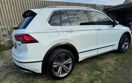 Volkswagen Tiguan II, 2018 год, 3 250 000 рублей, 25 фотография