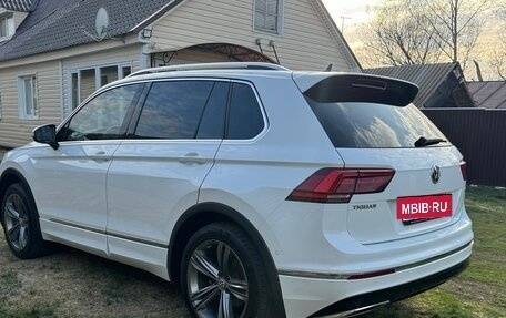 Volkswagen Tiguan II, 2018 год, 3 250 000 рублей, 22 фотография
