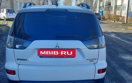 Mitsubishi Outlander III рестайлинг 3, 2011 год, 1 140 000 рублей, 3 фотография