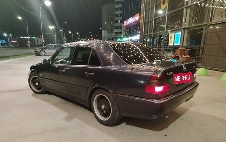 Mercedes-Benz C-Класс, 1997 год, 370 000 рублей, 3 фотография