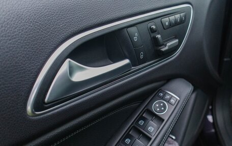 Mercedes-Benz GLA, 2015 год, 2 250 000 рублей, 12 фотография