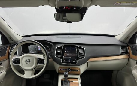 Volvo XC90 II рестайлинг, 2021 год, 4 997 000 рублей, 10 фотография