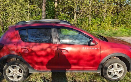 Renault Sandero II рестайлинг, 2016 год, 960 000 рублей, 10 фотография