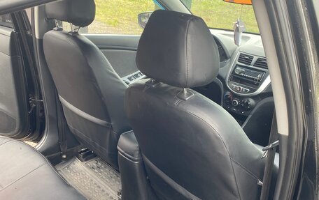 Hyundai Solaris II рестайлинг, 2014 год, 950 000 рублей, 7 фотография