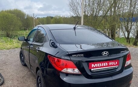 Hyundai Solaris II рестайлинг, 2014 год, 950 000 рублей, 5 фотография