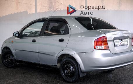 Chevrolet Aveo III, 2004 год, 270 000 рублей, 4 фотография