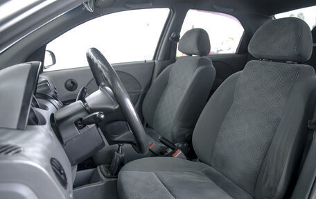 Chevrolet Aveo III, 2004 год, 270 000 рублей, 7 фотография