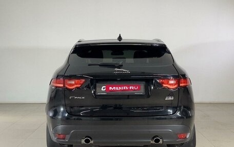 Jaguar F-Pace, 2017 год, 2 917 600 рублей, 4 фотография