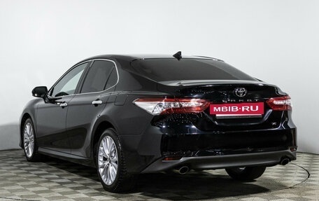 Toyota Camry, 2020 год, 3 159 898 рублей, 7 фотография