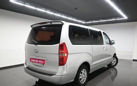 Hyundai Grand Starex Grand Starex I рестайлинг 2, 2009 год, 895 000 рублей, 4 фотография