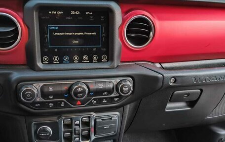 Jeep Wrangler, 2022 год, 5 500 000 рублей, 22 фотография