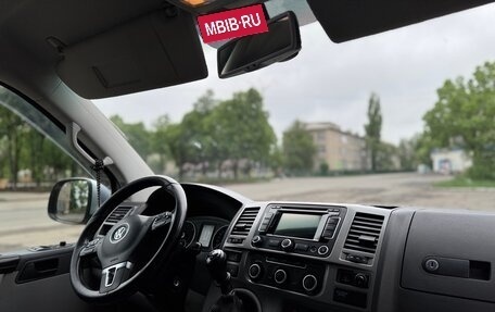 Volkswagen Transporter T5 рестайлинг, 2015 год, 1 700 000 рублей, 7 фотография