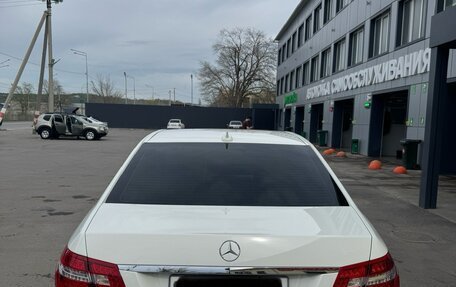 Mercedes-Benz E-Класс, 2011 год, 1 600 000 рублей, 9 фотография