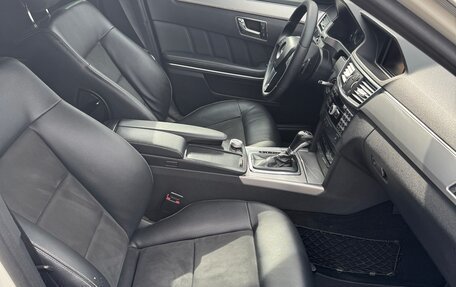 Mercedes-Benz E-Класс, 2011 год, 1 600 000 рублей, 11 фотография