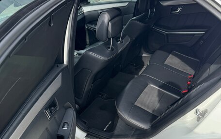 Mercedes-Benz E-Класс, 2011 год, 1 600 000 рублей, 15 фотография