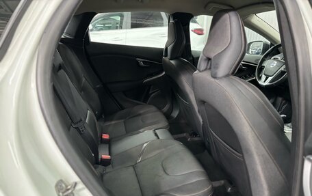 Volvo V40 II рестайлинг, 2013 год, 1 267 000 рублей, 20 фотография