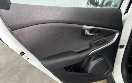 Volvo V40 II рестайлинг, 2013 год, 1 267 000 рублей, 23 фотография