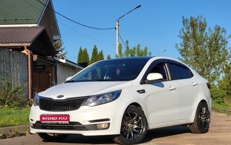 KIA Rio III рестайлинг, 2015 год, 1 100 000 рублей, 1 фотография