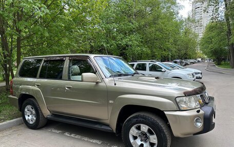 Nissan Patrol, 2005 год, 1 950 000 рублей, 1 фотография