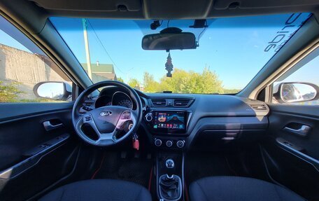 KIA Rio III рестайлинг, 2015 год, 1 100 000 рублей, 2 фотография