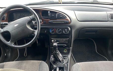 Ford Mondeo I, 1993 год, 380 000 рублей, 15 фотография