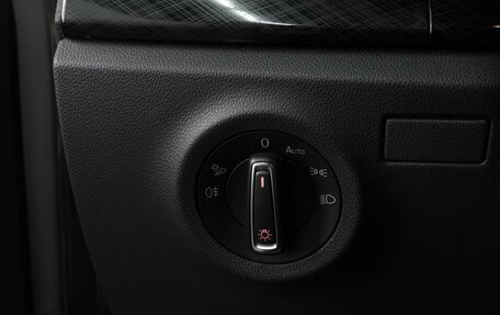 Volkswagen Polo VI (EU Market), 2021 год, 2 300 000 рублей, 12 фотография