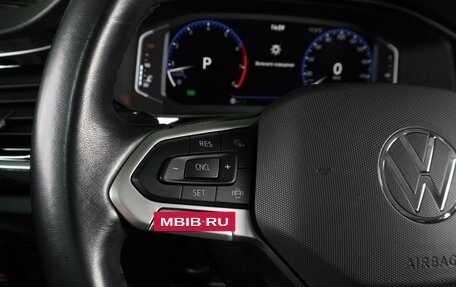 Volkswagen Polo VI (EU Market), 2021 год, 2 300 000 рублей, 17 фотография