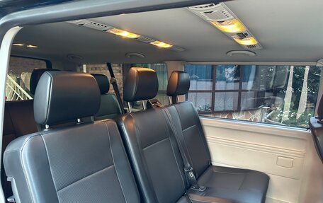 Volkswagen Caravelle T6 рестайлинг, 2018 год, 3 300 000 рублей, 11 фотография