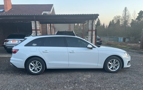 Audi A4, 2019 год, 2 850 000 рублей, 2 фотография