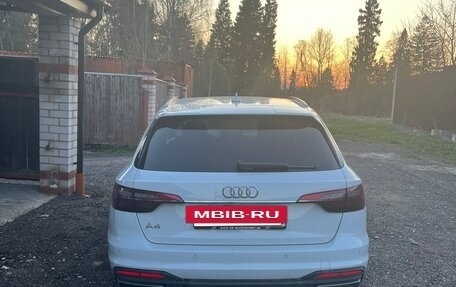 Audi A4, 2019 год, 2 850 000 рублей, 3 фотография