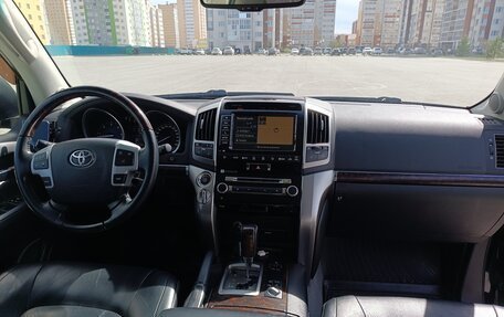 Toyota Land Cruiser 200, 2012 год, 4 100 000 рублей, 6 фотография