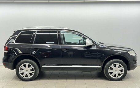 Volkswagen Touareg III, 2006 год, 999 000 рублей, 5 фотография