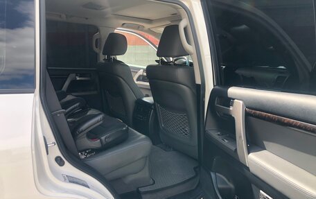 Toyota Land Cruiser 200, 2008 год, 3 050 000 рублей, 10 фотография