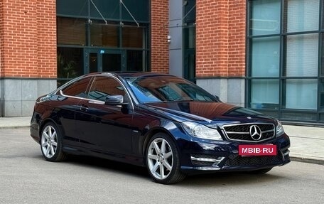 Mercedes-Benz C-Класс, 2012 год, 1 400 000 рублей, 2 фотография