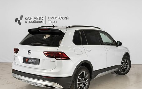 Volkswagen Tiguan II, 2019 год, 2 450 000 рублей, 2 фотография