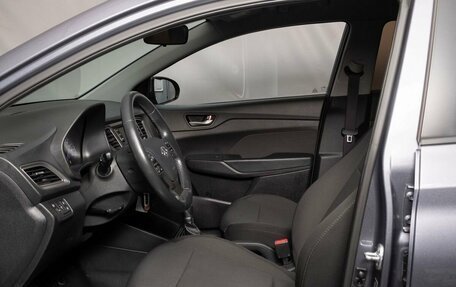 Hyundai Solaris II рестайлинг, 2020 год, 1 635 000 рублей, 8 фотография