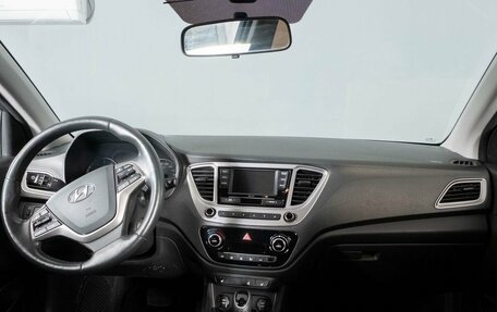 Hyundai Solaris II рестайлинг, 2020 год, 1 635 000 рублей, 9 фотография