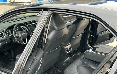 Toyota Camry, 2019 год, 2 550 000 рублей, 6 фотография