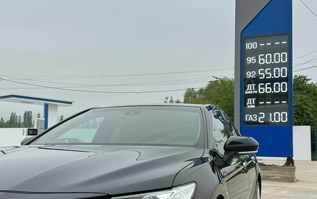 Toyota Camry, 2019 год, 2 550 000 рублей, 9 фотография