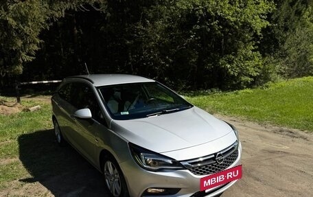 Opel Astra K, 2019 год, 1 600 000 рублей, 2 фотография