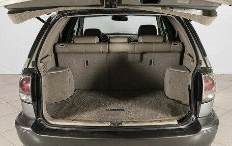 Lexus RX IV рестайлинг, 2001 год, 830 000 рублей, 10 фотография