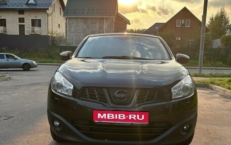 Nissan Qashqai, 2010 год, 990 000 рублей, 2 фотография