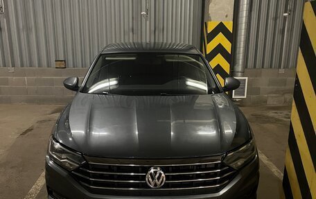 Volkswagen Jetta VII, 2019 год, 1 640 000 рублей, 2 фотография
