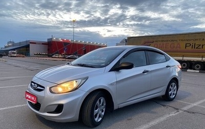 Hyundai Solaris II рестайлинг, 2011 год, 740 000 рублей, 1 фотография