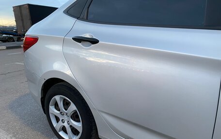 Hyundai Solaris II рестайлинг, 2011 год, 740 000 рублей, 7 фотография