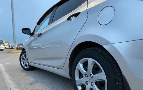 Hyundai Solaris II рестайлинг, 2011 год, 740 000 рублей, 9 фотография