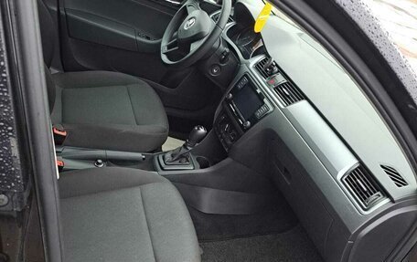 Skoda Rapid I, 2019 год, 1 150 000 рублей, 11 фотография